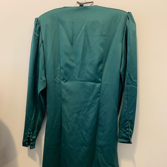 New with tags @lamarque party dress emerald colour size 6 us - Picture 6 of 8